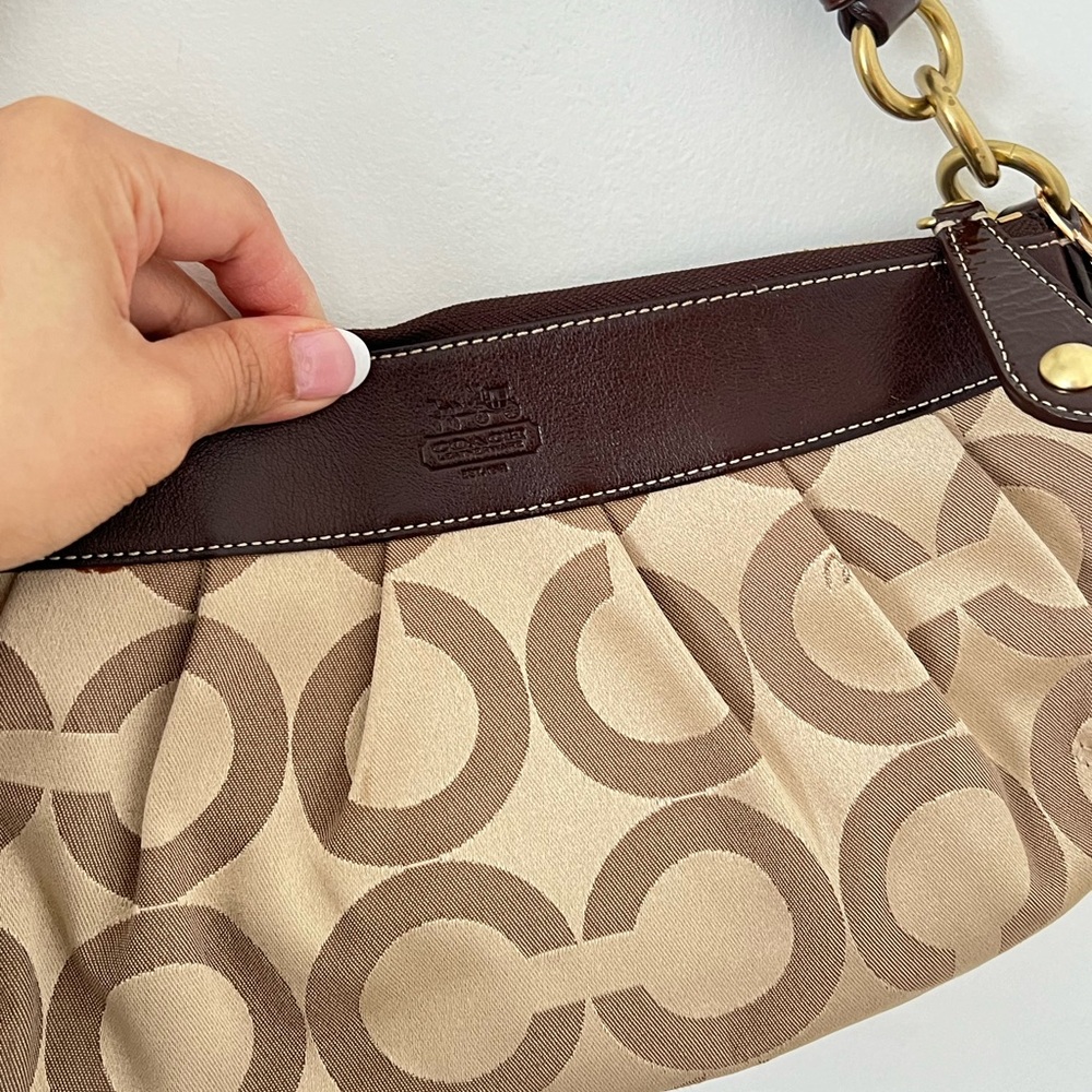 Coach Brown and Tan Signature Shoulder Bag - Picture 7 of 8